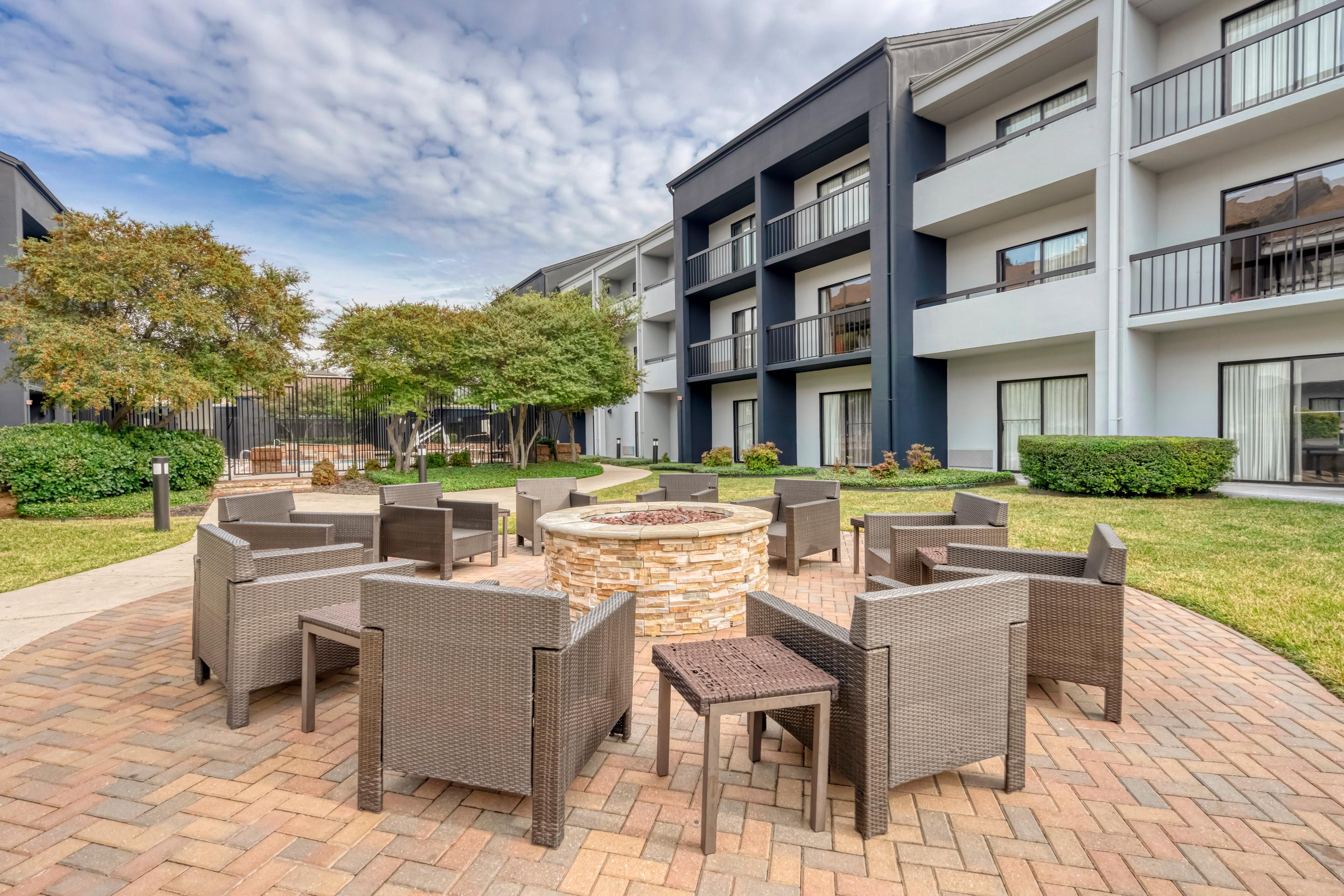 Country Inn & Suites By Radisson, Dallas-Love Field Εξωτερικό φωτογραφία