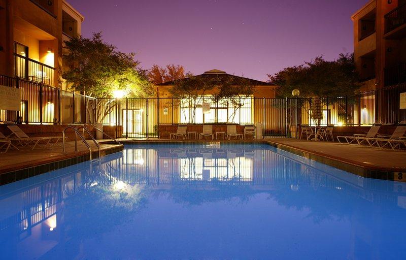 Country Inn & Suites By Radisson, Dallas-Love Field Εξωτερικό φωτογραφία